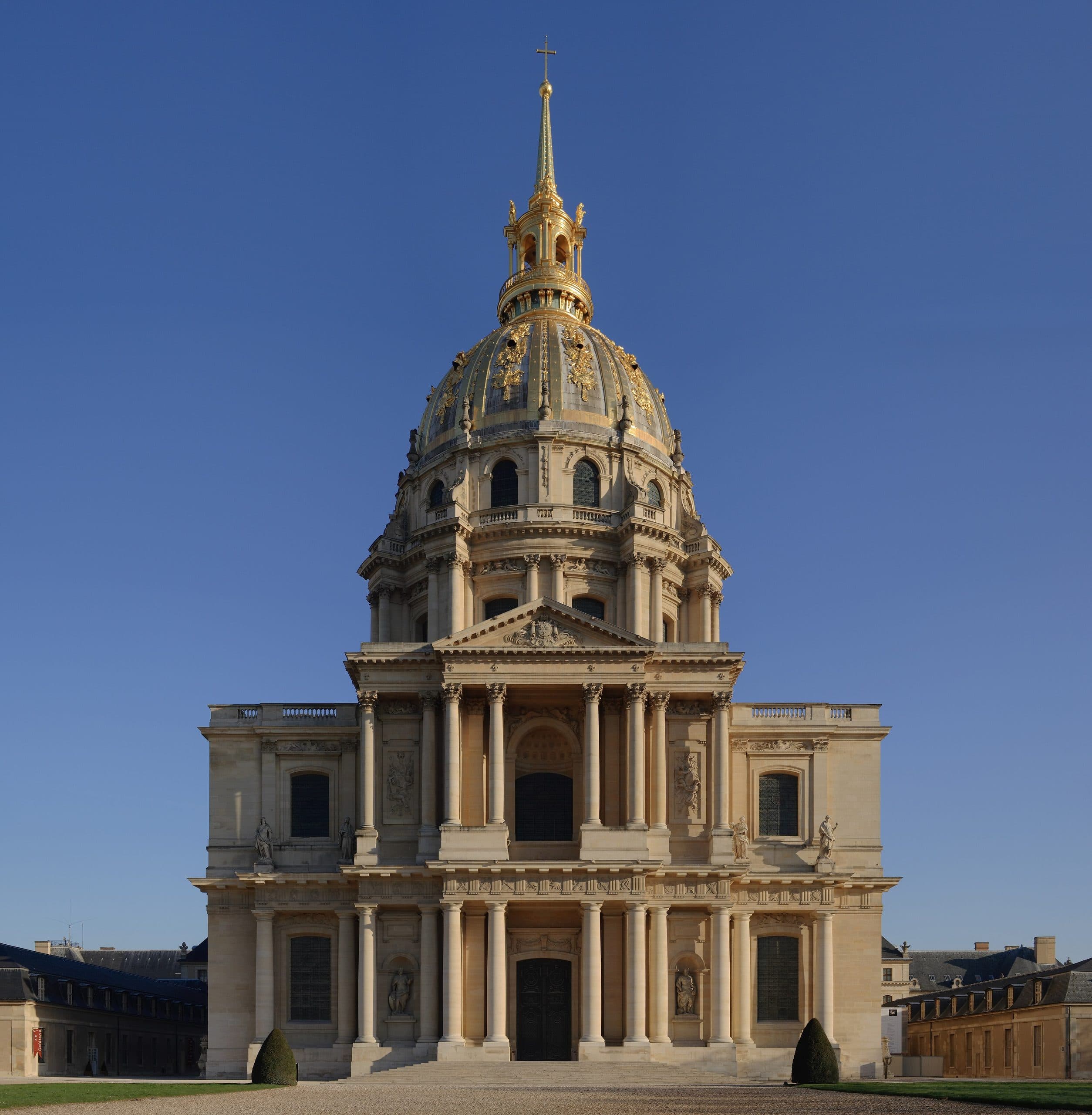 Invalides: Napoleon's Tomb & the Army Museum - Image 2