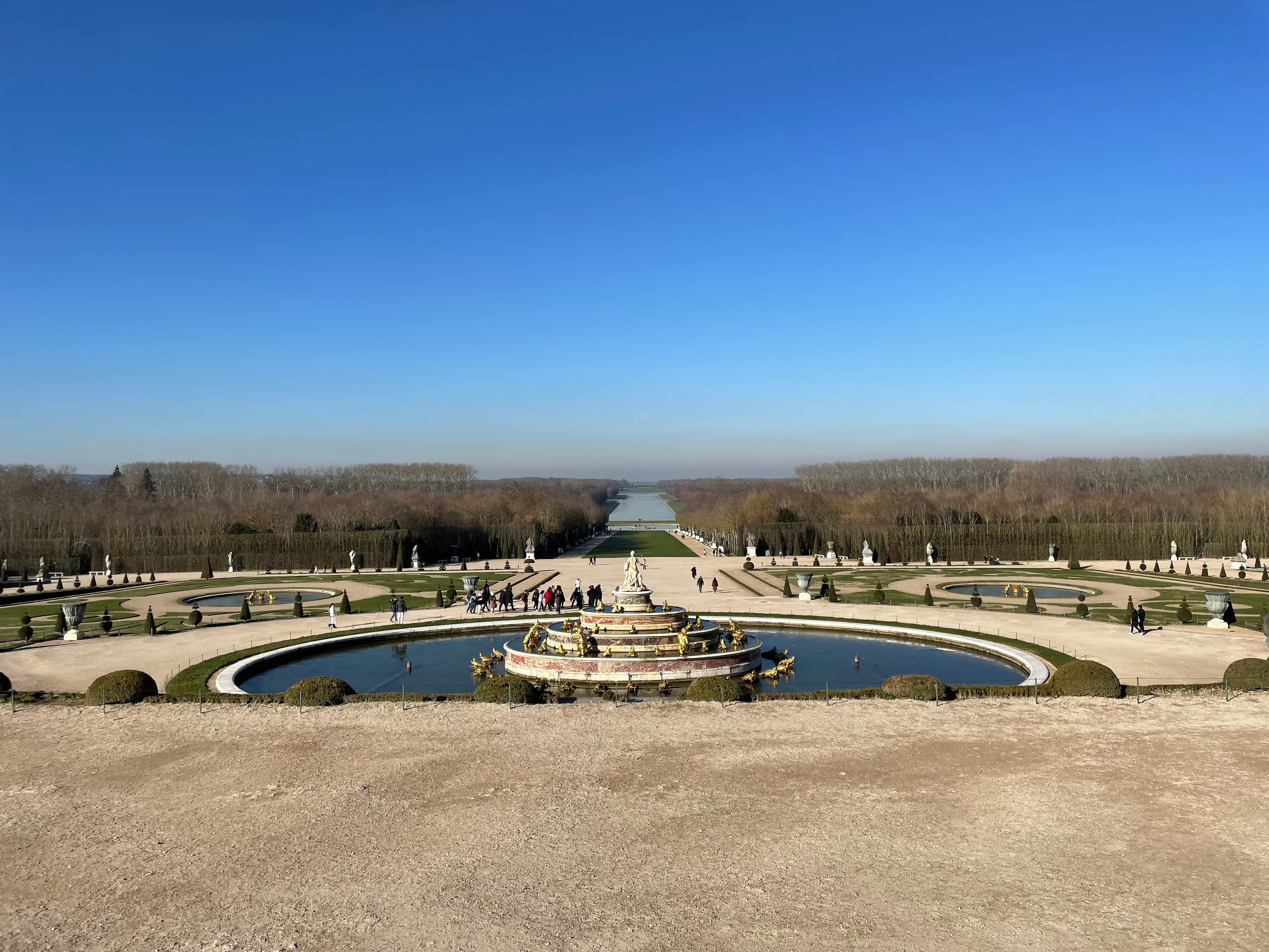 Versailles Palace and Gardens - Image 5