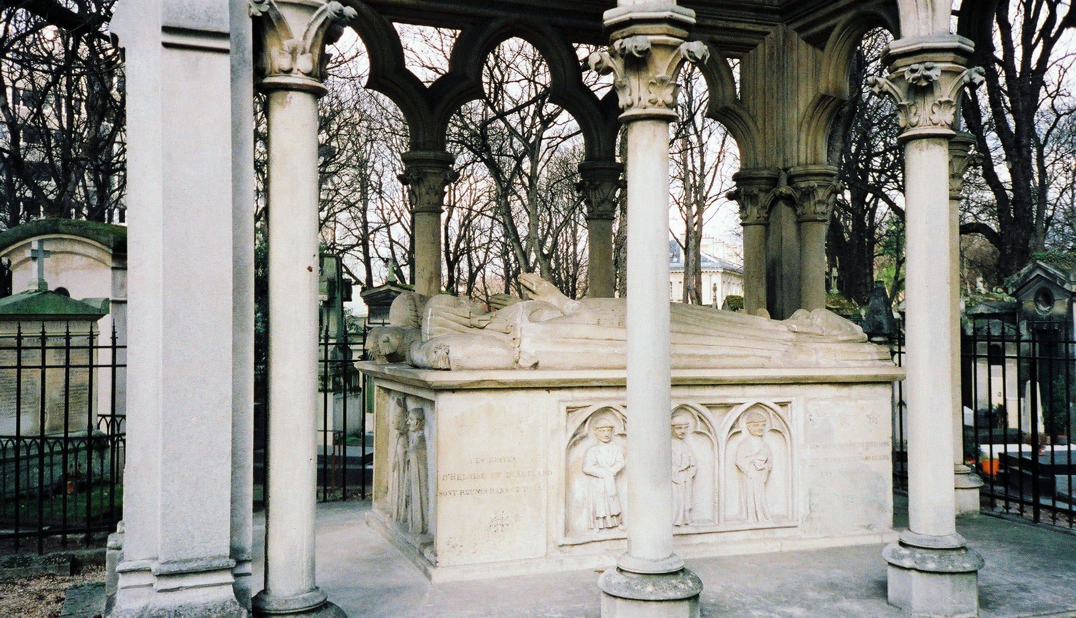 Père-Lachaise: Love, Revolt & Genius - Image 1