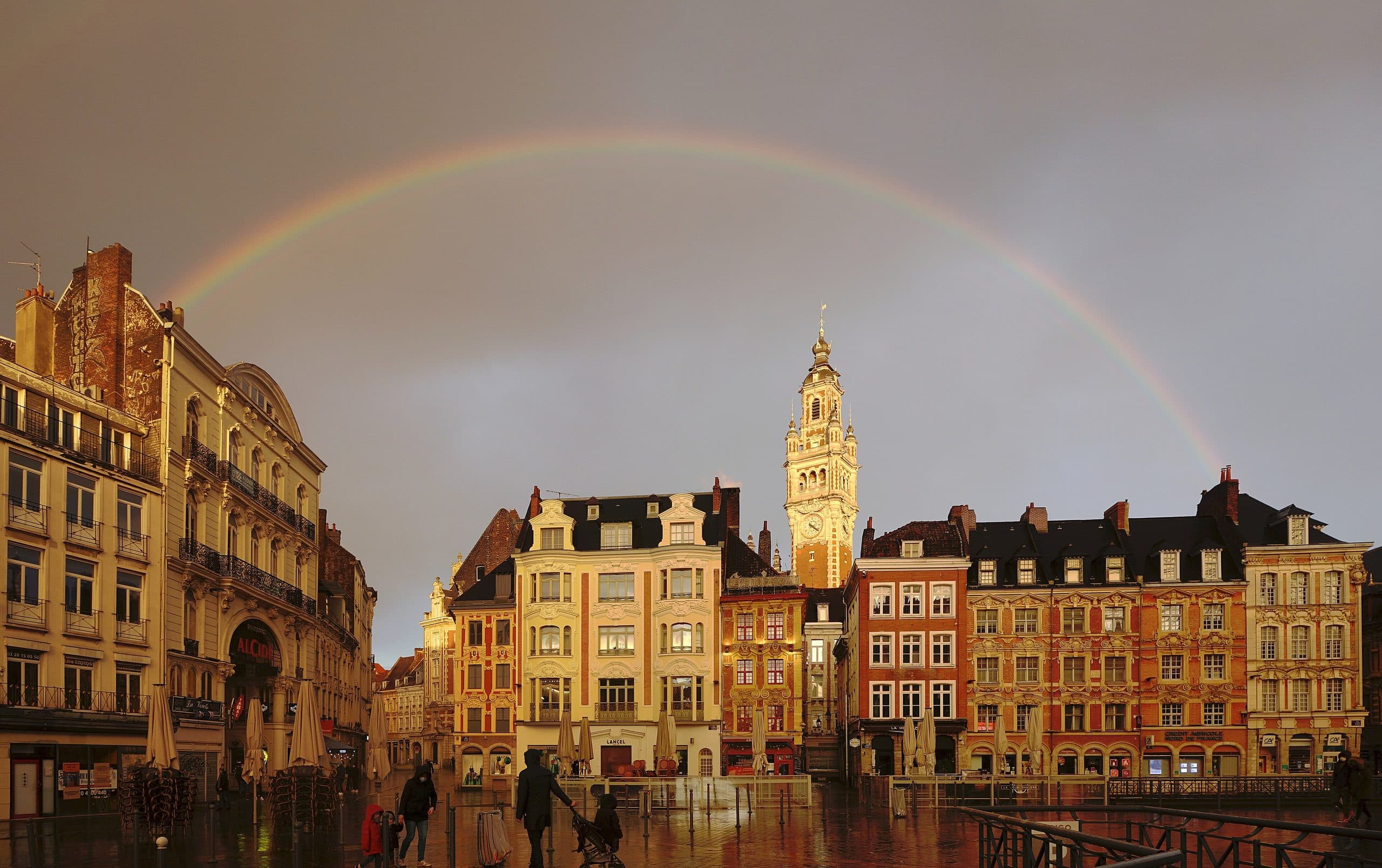 Lille in a Day: Flemish Splendour & Table