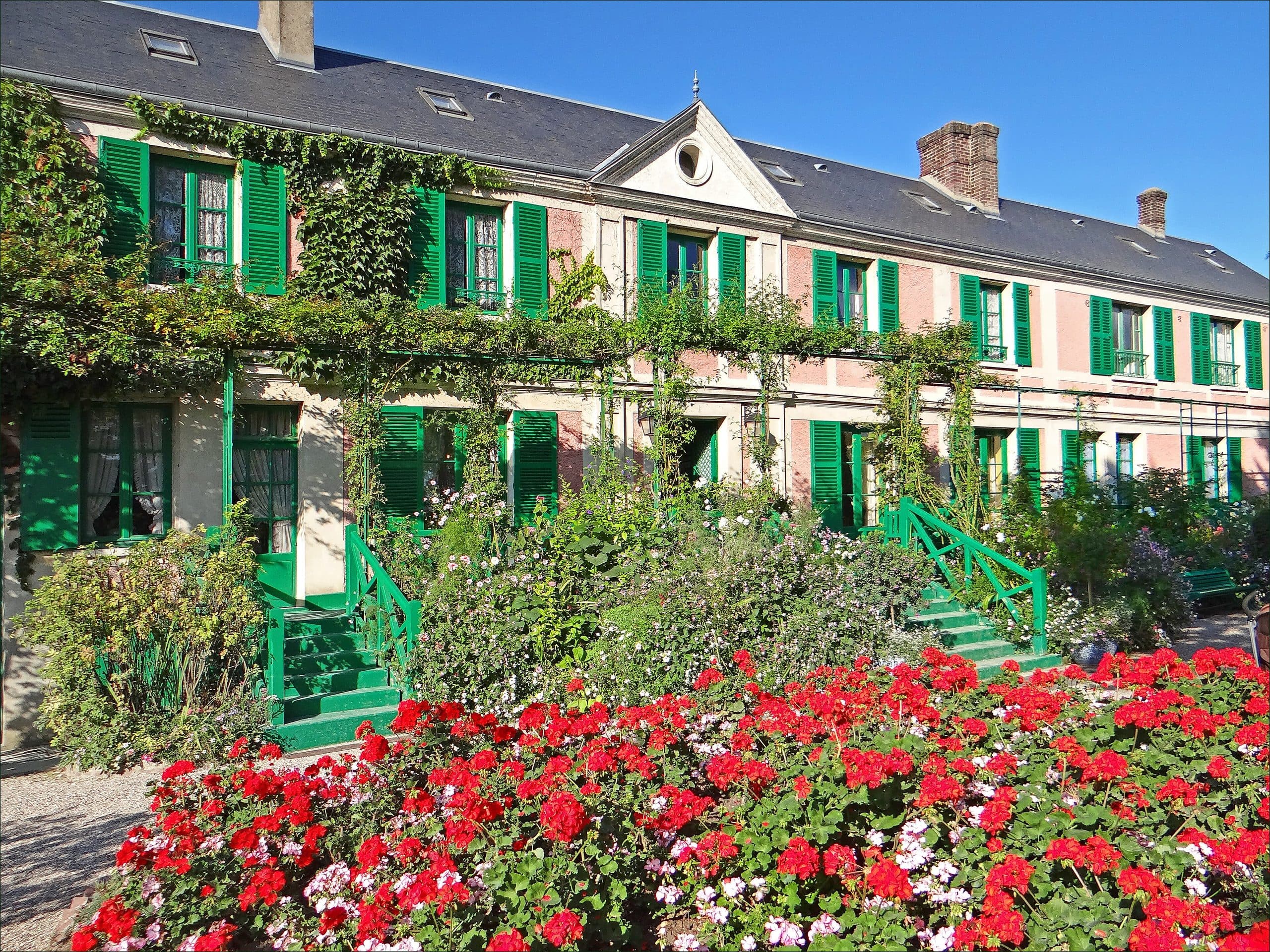 Giverny at Opening Time: Monet's House & Gardens - Image 2