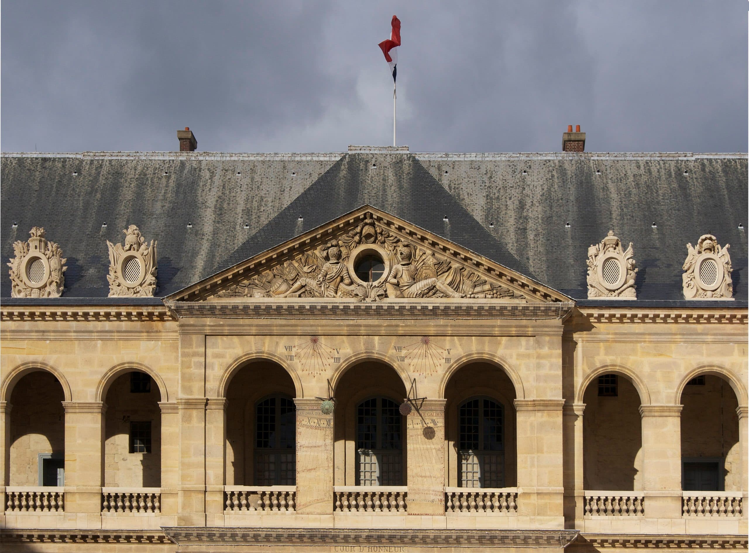 Invalides: Napoleon's Tomb & the Army Museum - Image 4