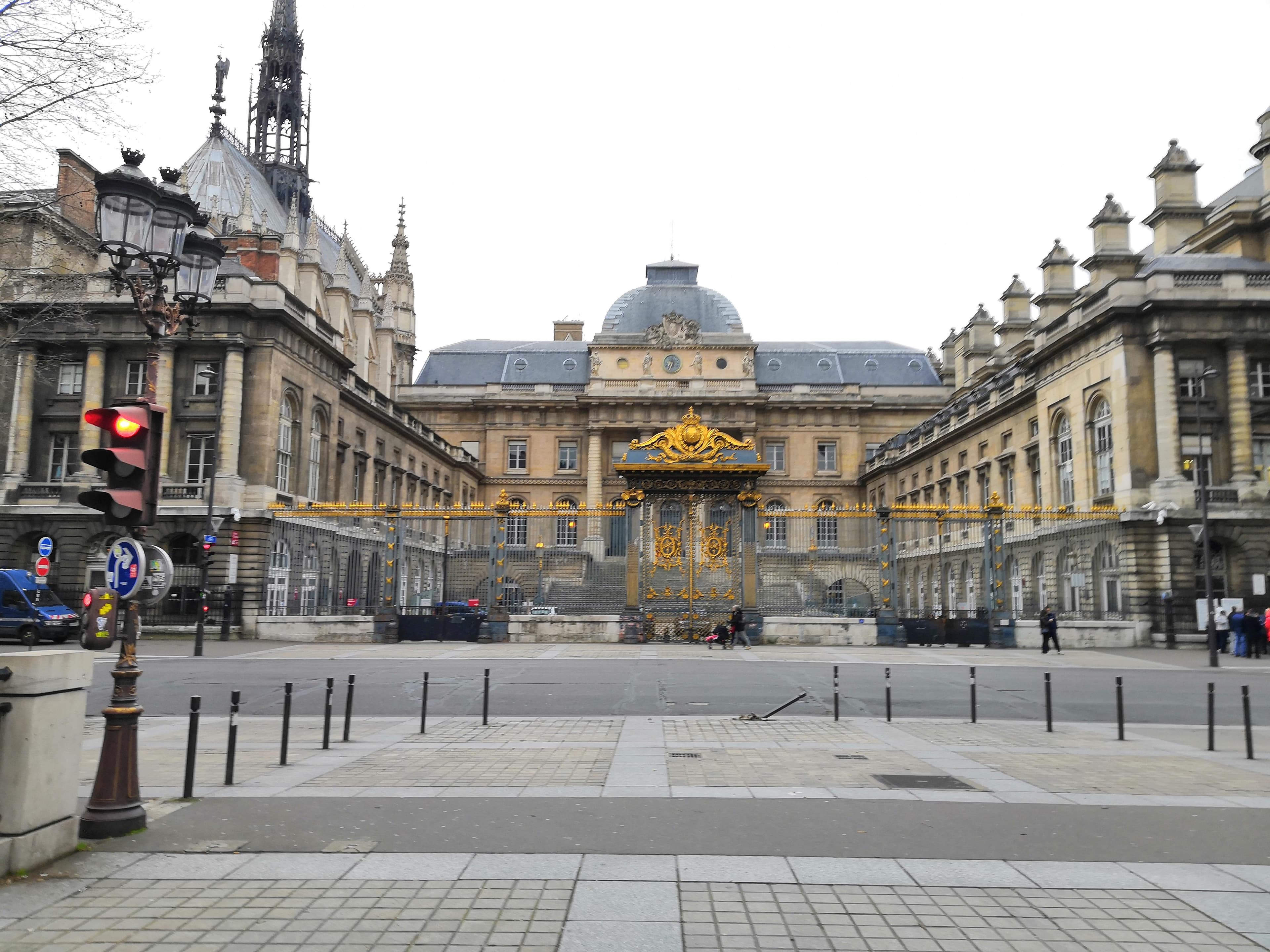 Paris Full Day Tour - Image 3